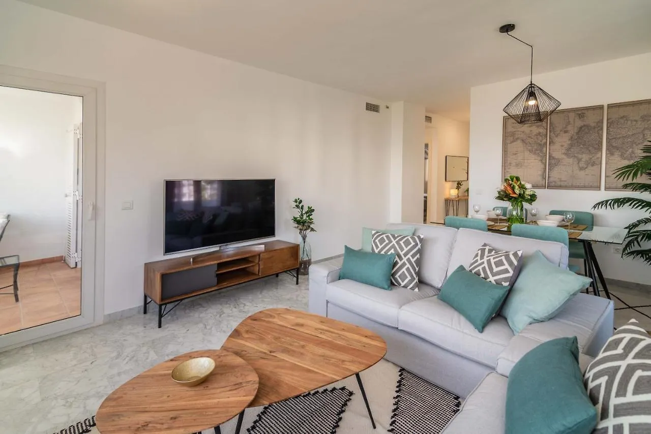 Whispering Palms Apartment Marbella