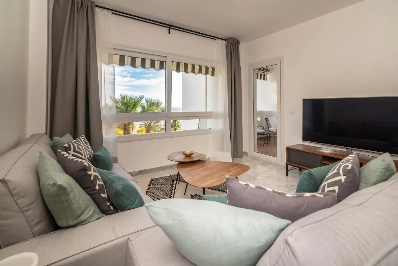 Whispering Palms Apartment Marbella