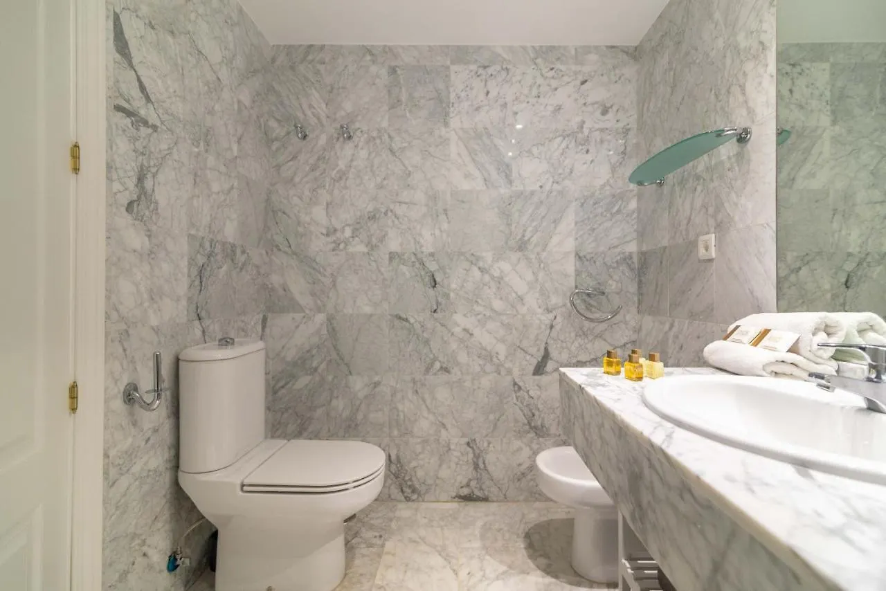 Whispering Palms Apartment Marbella