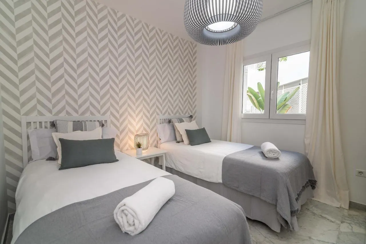 Whispering Palms Apartment Marbella