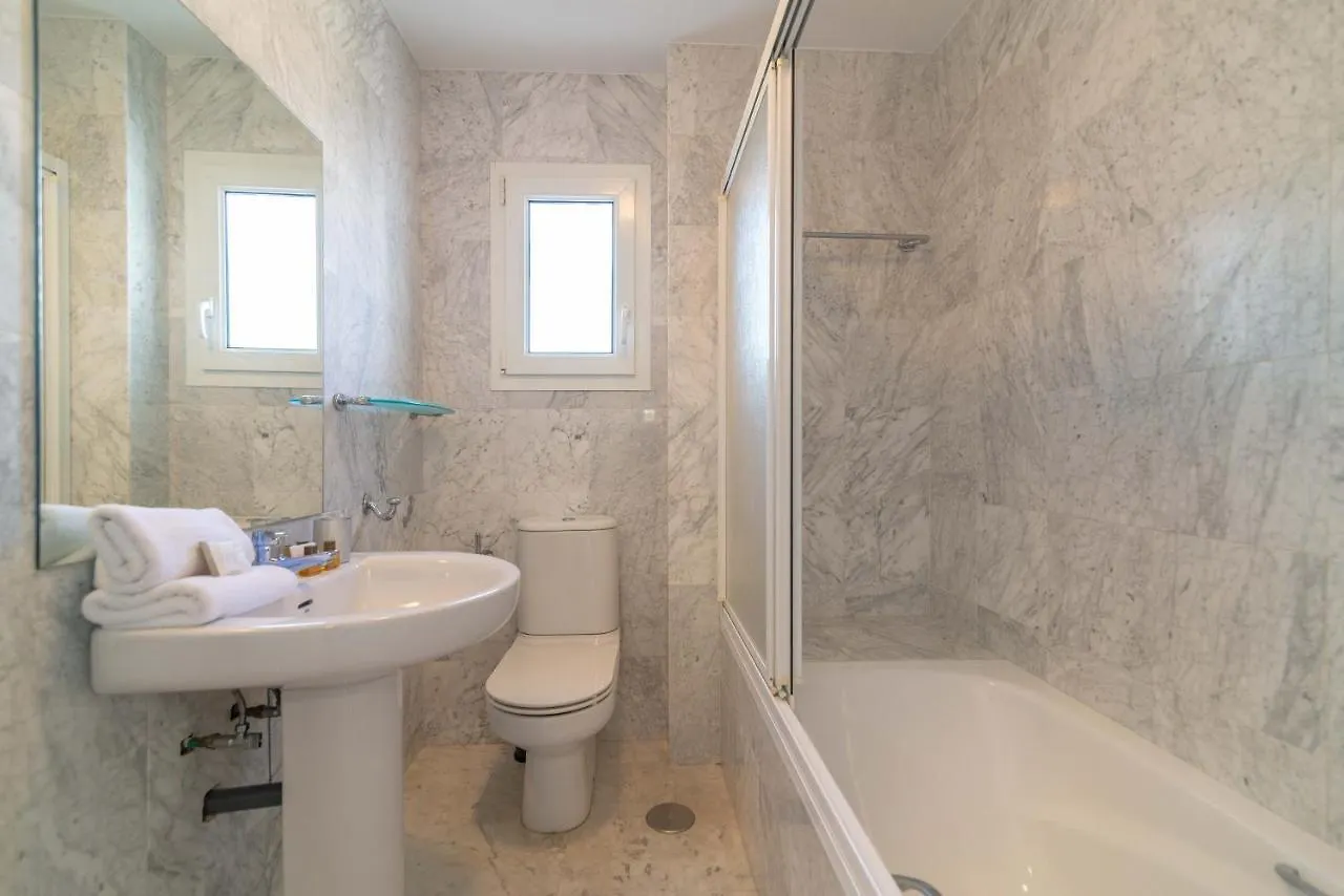 Whispering Palms Apartment Marbella